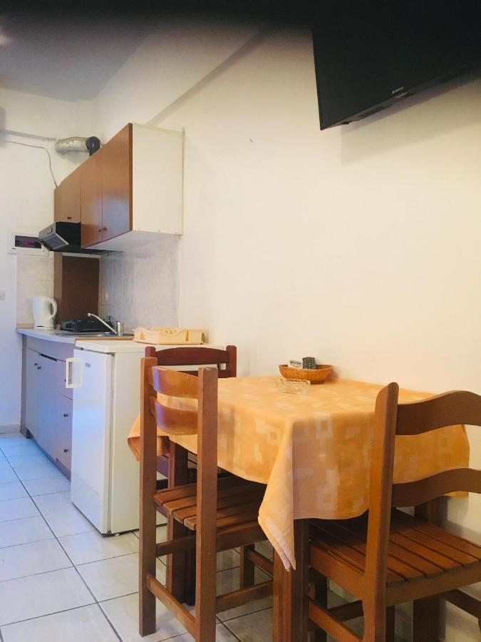 Apartments Magda Polychrono Bagian luar foto